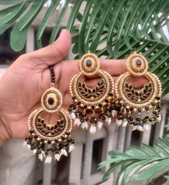 Noratan Earrings with Tikka – Elegant Set